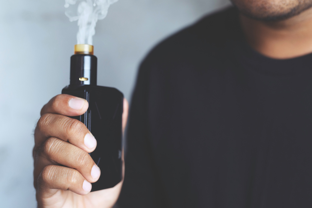 can vaping cause canker sores